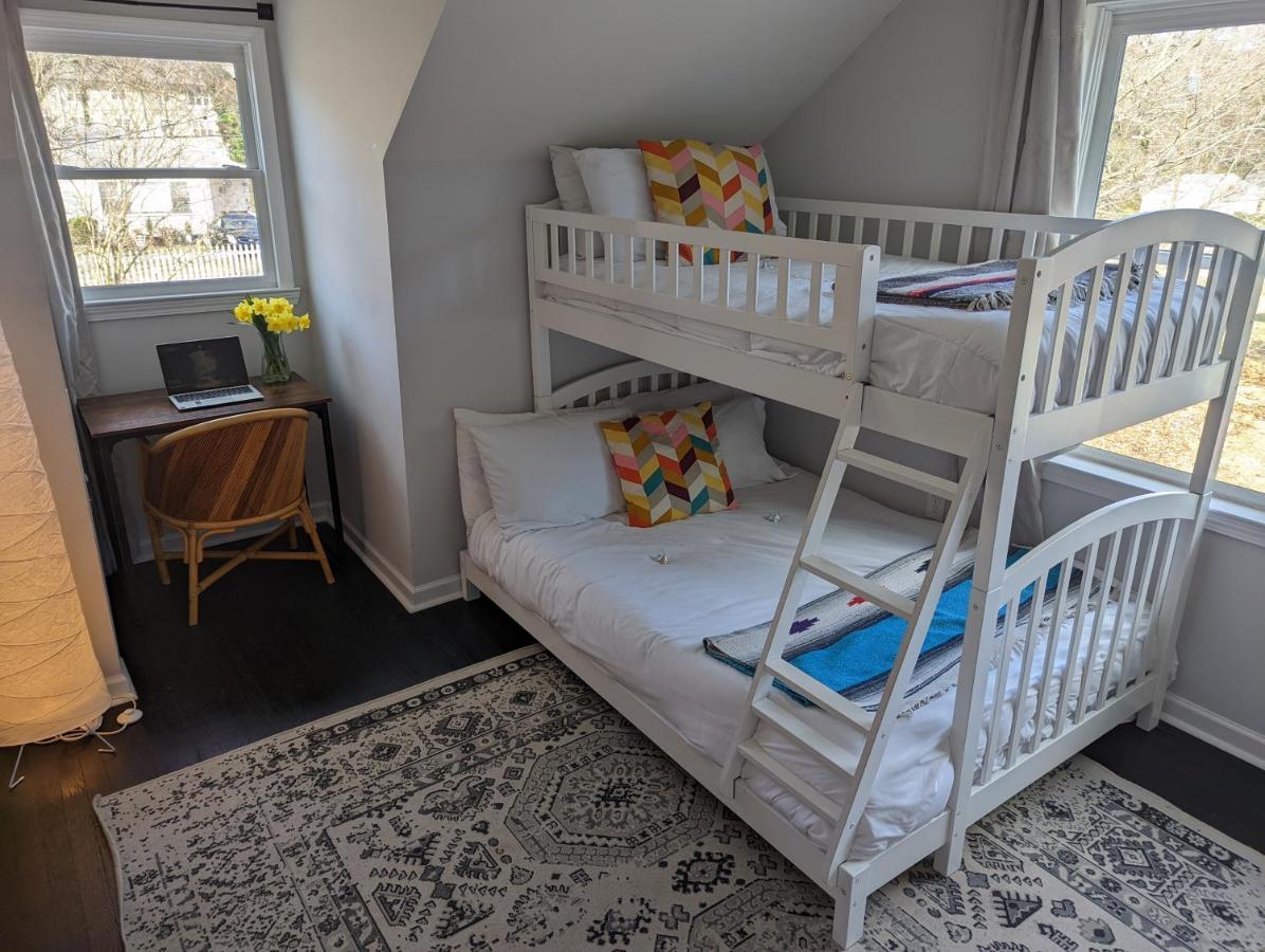 Ekstasis & Urban Farm Hostel *